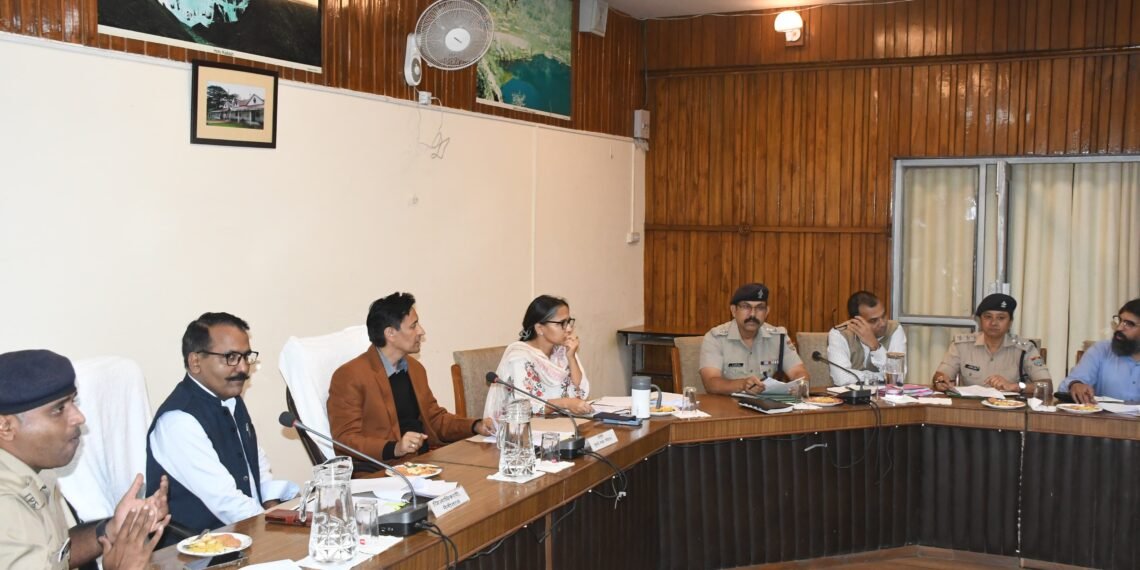 1 अगस्त से नैनीताल मॉल रोड ‘नो हॉर्न ज़ोन’, झील किनारे नो-पार्किंग; ट्रैफिक सुधार के लिए बड़े फैसले