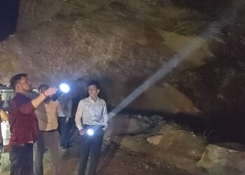 क्वारब बाईपास पर सख्ती: ओवरलोड वाहनों पर चलेगा अभियान, खतरे में पड़े बिजली पोल को हटाने के निर्देश