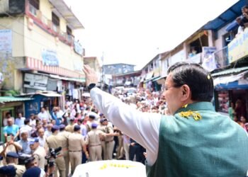 जनता के द्वार पहुंची सरकार: मुख्यमंत्री धामी बोले— सेवा ही हमारा धर्म, बदरीनाथ चोरी के दोषियों को नहीं मिलेगी कोई राहत