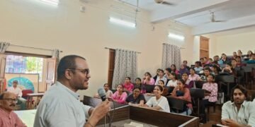 विभाजन की पीड़ा से राष्ट्र प्रथम के संकल्प तक: एमबीपीजी कॉलेज में भारत विभाजन विभीषिका स्मृति दिवस पर कार्यशाला