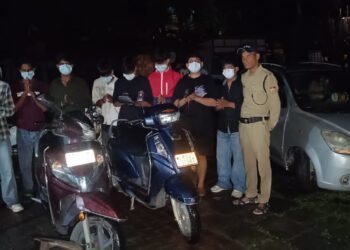 जन्माष्टमी की रात काठगोदाम रोड पर डंडे लहराकर दहशत फैलाने वालों पर SSP का शिकंजा, 15 युवक चिन्हित—8 बालिगों पर कार्रवाई, 7 नाबालिगों की काउंसलिंग; वाहन सीज
